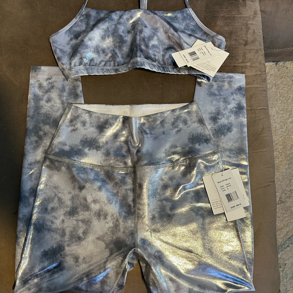 Beyond Yoga Metallic Silver Activewear Set NWT
